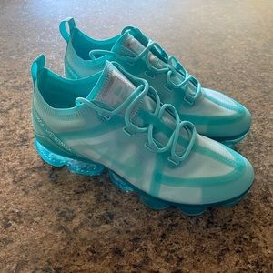 Nike Air Vapormax Size 8 in Women